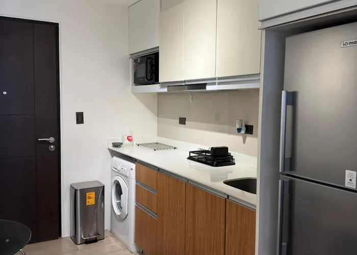 In Salcedo Village, Makati Apartment *